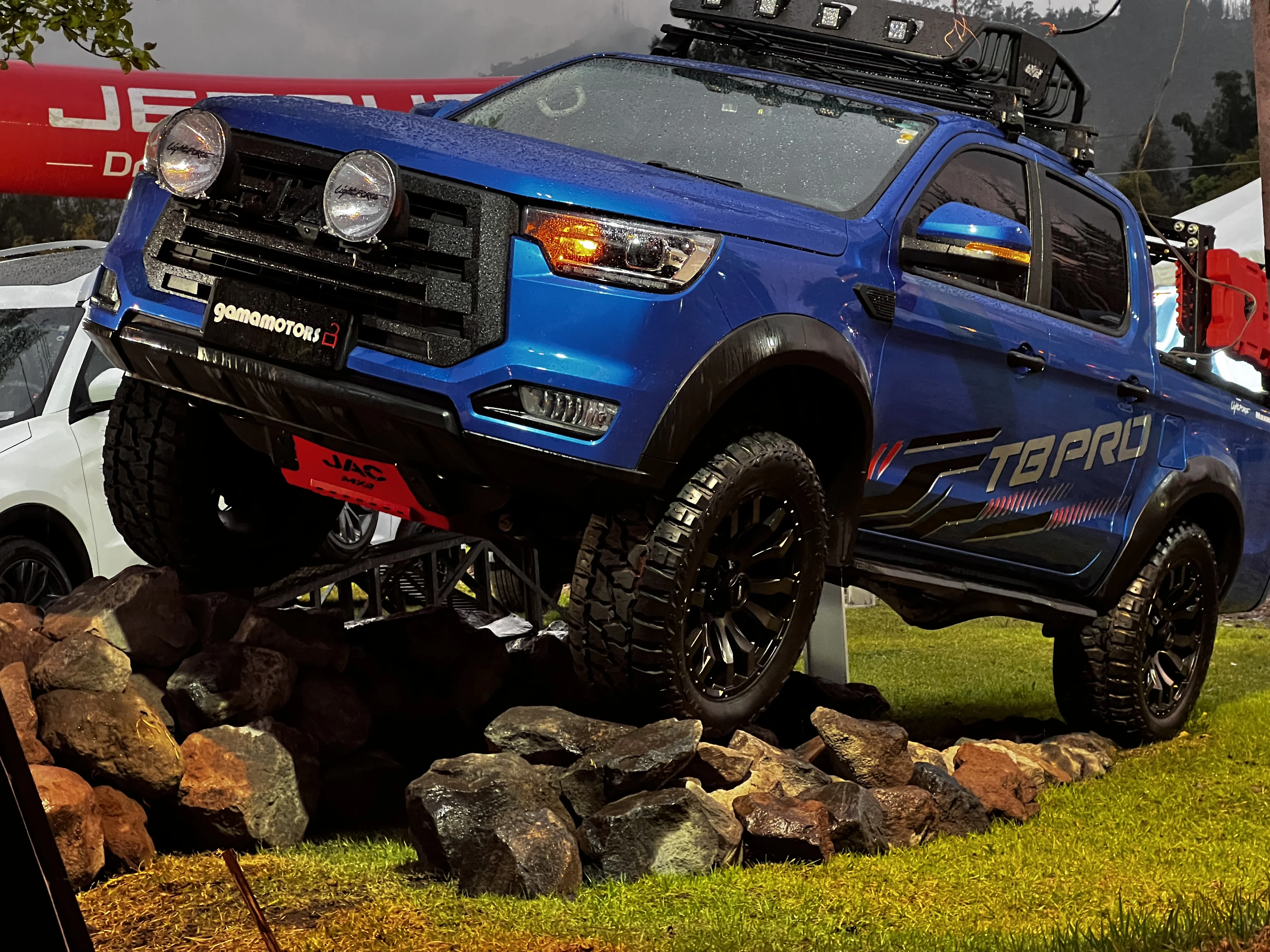 Carga y portaequipaje para JAC T6 / JAC T8. Proyecto real Maxmotor 4x4.