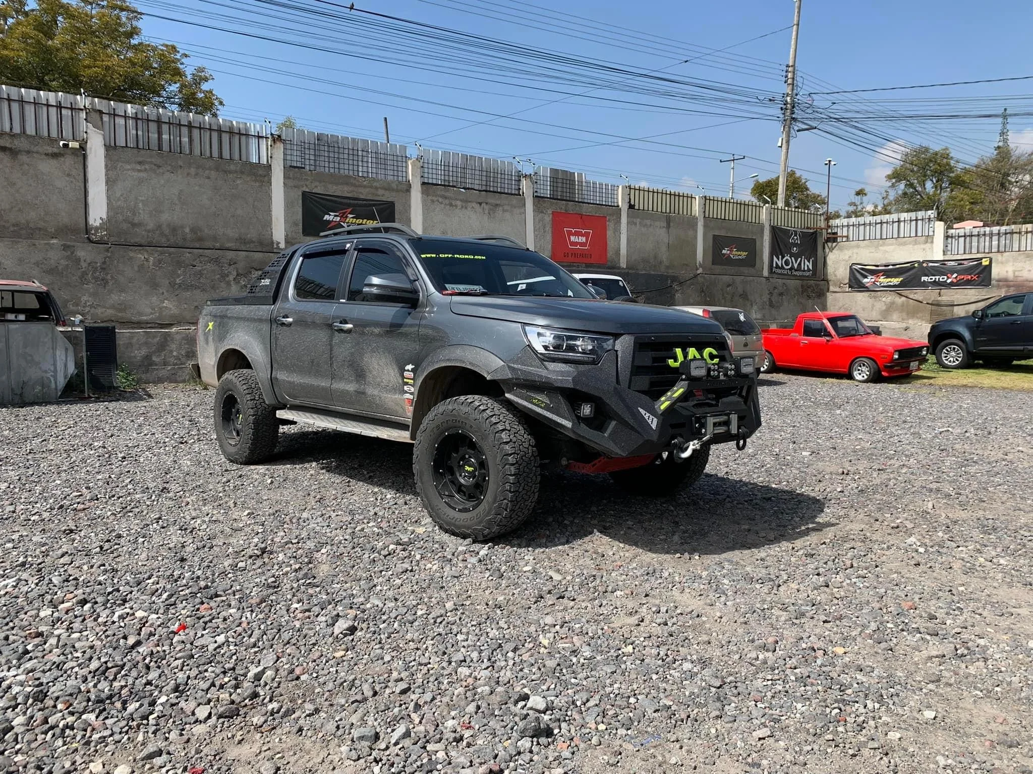 Equipamiento completo para JAC T6 / JAC T8. Proyecto real Maxmotor 4x4.