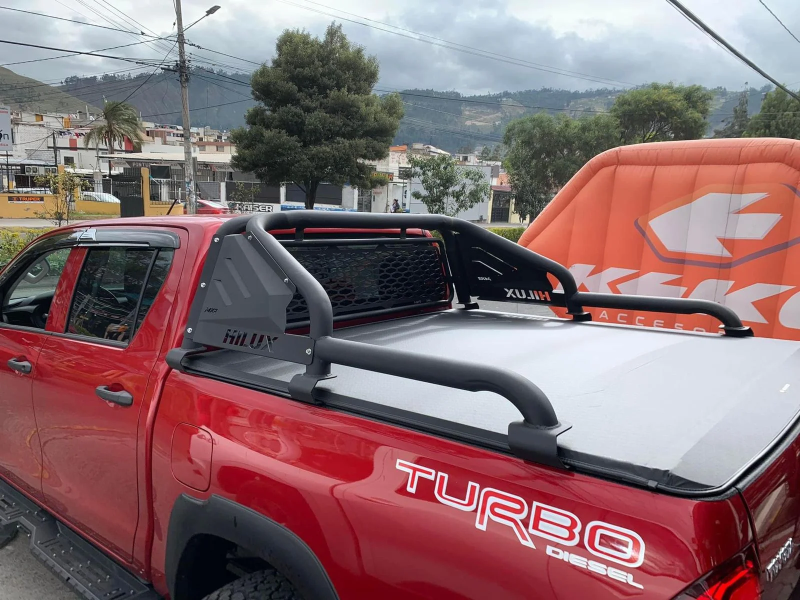 Rollbars para Toyota Hilux. Proyecto real Maxmotor 4x4.