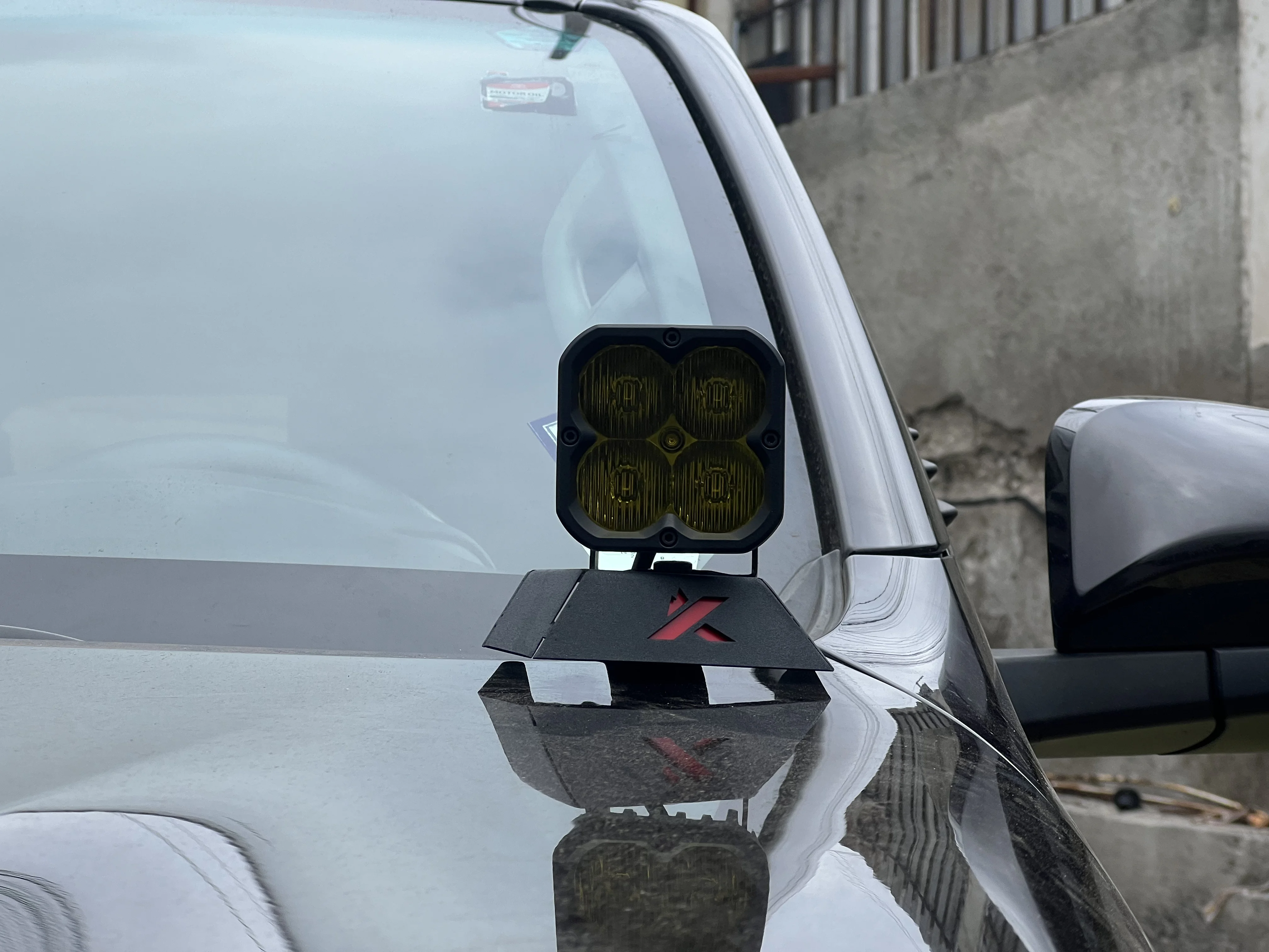 Iluminación para Toyota Hilux. Proyecto real Maxmotor 4x4.