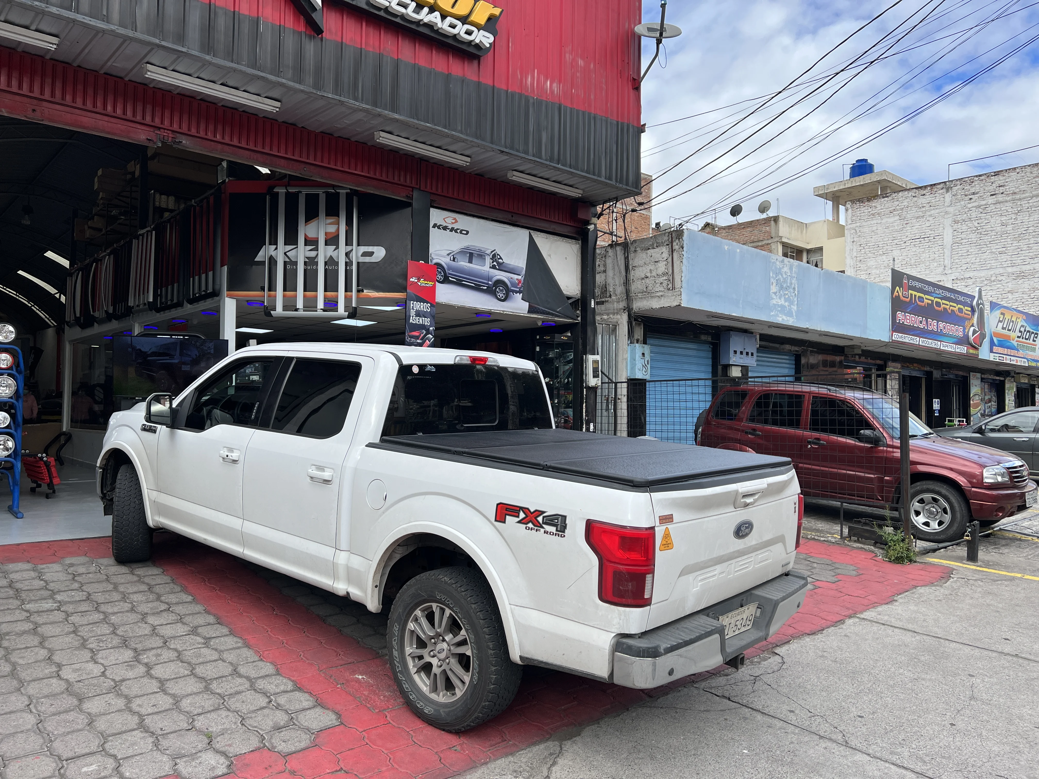 Tapas de balde para Ford F-150. Proyecto real Maxmotor 4x4.